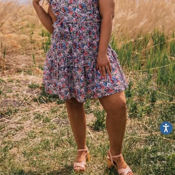 Full bloom dress, 1X, Multi colored floral pattern - Picture 3 of 7